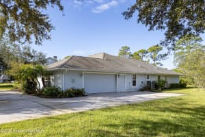 2160 Windbrook Drive, Palm Bay, FL 32909 - MLS#1060051