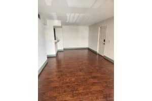 963 Sonesta Avenue Ne 206, Palm Bay, Fl 32905 - Off Market