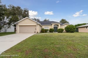 1581 Zaffer Street, Palm Bay, FL 32907 - MLS#1060182