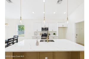 8976 103rd Avenue, Vero Beach, FL 32967 - MLS#1060308