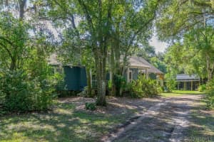 105 Cat Cay Lane, Indian Harbour Beach, FL 32937 - MLS#1060324