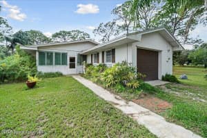 2300 Brandywine Lane, Melbourne, FL 32904 - MLS#1060368