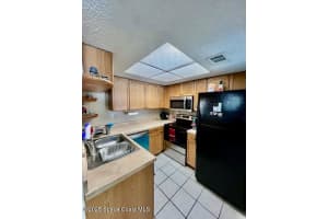 1609 Sunny Brook Lane, Palm Bay, FL 32905 - MLS#1060447