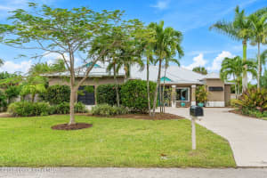 162 Miami Avenue, Indialantic, FL 32903 Sold 11/21/25