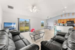 1247 Van Tassell Trail, Palm Bay, FL 32905 - MLS#1060550