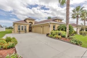 831 Greenwood Manor Circle, West Melbourne, FL 32904 Sold 01/15/26