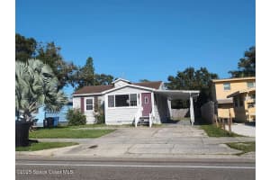 2434 37th Street, St. Petersburg, FL 33710 - MLS#1060825