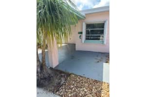 113 Harrison Avenue, Cape Canaveral, FL 32920 - MLS#1061013