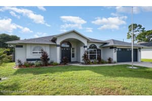 805 Seven Gables Circle, Palm Bay, FL 32909 - MLS#1061080