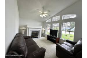 4355 Lakes Circle, Melbourne, FL 32901 - MLS#1061090