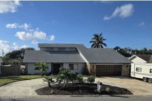 725 Puesta Del Sol Plaza, Indialantic, FL 32903 - MLS#1061104