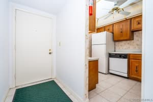 58 Bougainvillea Drive, DeBary, FL 32713 - MLS#1061149