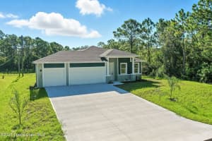 2095 Tahoe Avenue, Palm Bay, FL 32909 - MLS#1061153