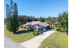 427 Hurst Road, Palm Bay, FL 32907 - MLS#1061167