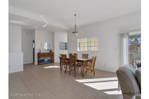 520 7th Square, Vero Beach, FL 32962 - MLS#1061169