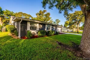 2429 Bonnyton Lane, Palm Bay, FL 32907 - MLS#1061181