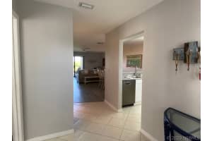 725 Puesta Del Sol Plaza, Indialantic, FL 32903 - MLS#1061224