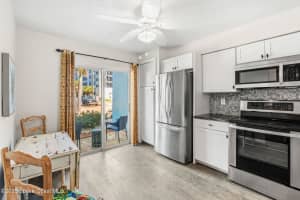 403 Hayes Avenue, Cocoa Beach, FL 32931 - MLS#1061262