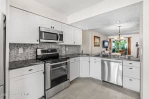 403 Hayes Avenue, Cocoa Beach, FL 32931 - MLS#1061262