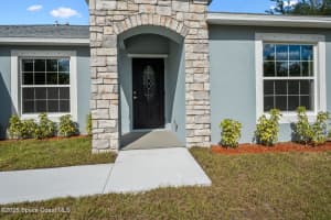 413 Ganley Street, Palm Bay, FL 32908 - MLS#1061263