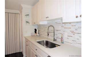 171 Atlantic Avenue, Cocoa Beach, FL 32931 - MLS#1061303