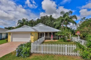 320 Barrymore Drive, Rockledge, FL 32955 - MLS#1061455