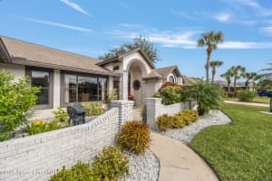 1254 Silver Lake Drive, Melbourne, FL 32940 - MLS#1061472