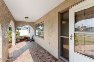 472 Newfound Harbor Drive, Merritt Island, FL 32952 - MLS#1061540