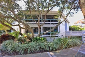 390 Cocoa Beach Causeway, Cocoa Beach, FL 32931 - MLS#1061600