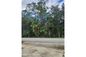 513 Lake Drive, Titusville, FL 32780 - MLS#1061720