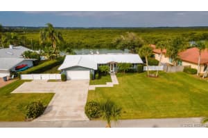 612 Monroe Avenue, Cape Canaveral, FL 32920 - MLS#1061822