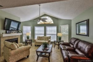 490 Oakleaf Street, Palm Bay, FL 32908 - MLS#1061850