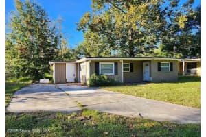 557 62nd Street, Jacksonville, FL 32208 - MLS#1061875