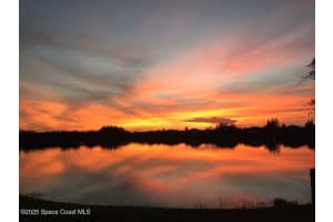 935 Southlakes Way, Vero Beach, FL 32968 - MLS#1061989