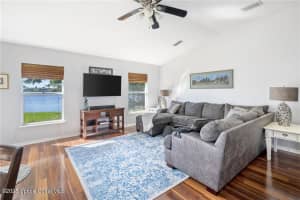 935 Southlakes Way, Vero Beach, FL 32968 - MLS#1061989