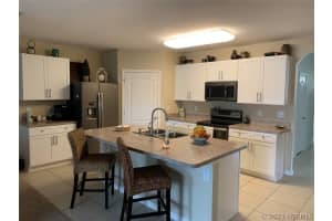 1427 Grand Isle Boulevard, Melbourne, FL 32940 - MLS#1061992