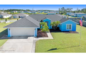 445 Lakeview Avenue, Titusville, FL 32796 - MLS#1062029