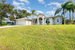 871 September Avenue, Palm Bay, FL 32907 Sold 12/10/25