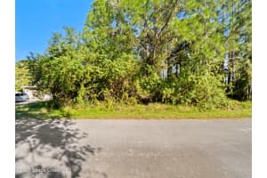 541 Darien Avenue, Palm Bay, FL 32908 Sold 02/18/26