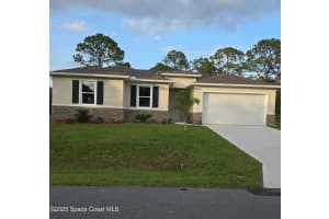 1801 Warton Avenue, Palm Bay, FL 32909 - MLS#1062179