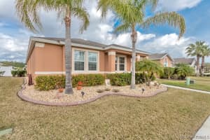 647 Cedar Side Circle, Palm Bay, FL 32905 - MLS#1062231