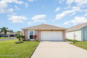 2188 Redwood Circle, Palm Bay, FL 32905 - MLS#1062436
