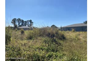 334 Silver Frost Street, Palm Bay, FL 32909 Sold 04/16/26