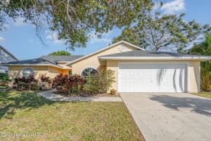 636 Fishtail Palm Boulevard, Melbourne, FL 32901 - MLS#1062474