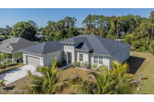 951 Sareta Street, Palm Bay, FL 32909 - MLS#1062477