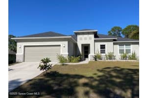 951 Sareta Street, Palm Bay, FL 32909 - MLS#1062477