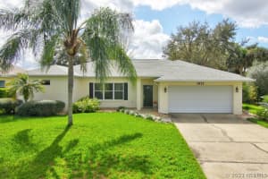 635 Orange Court, Rockledge, FL 32955 - MLS#1062578