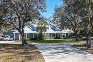 689 Carriage Lake Way, Vero Beach, FL 32968 - MLS#1062595