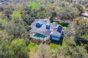 689 Carriage Lake Way, Vero Beach, FL 32968 - MLS#1062595