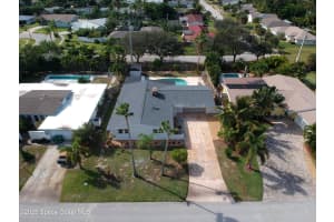 304 Cynthia Lane, Indian Harbour Beach, FL 32937 - MLS#1062616